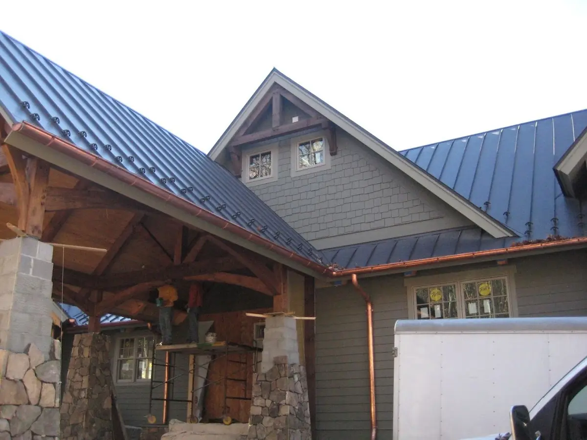 Craftsman Roofing team delivering quality roofing work in Jefferson Manor